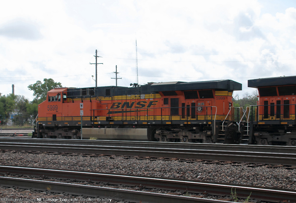 Temple engine facility